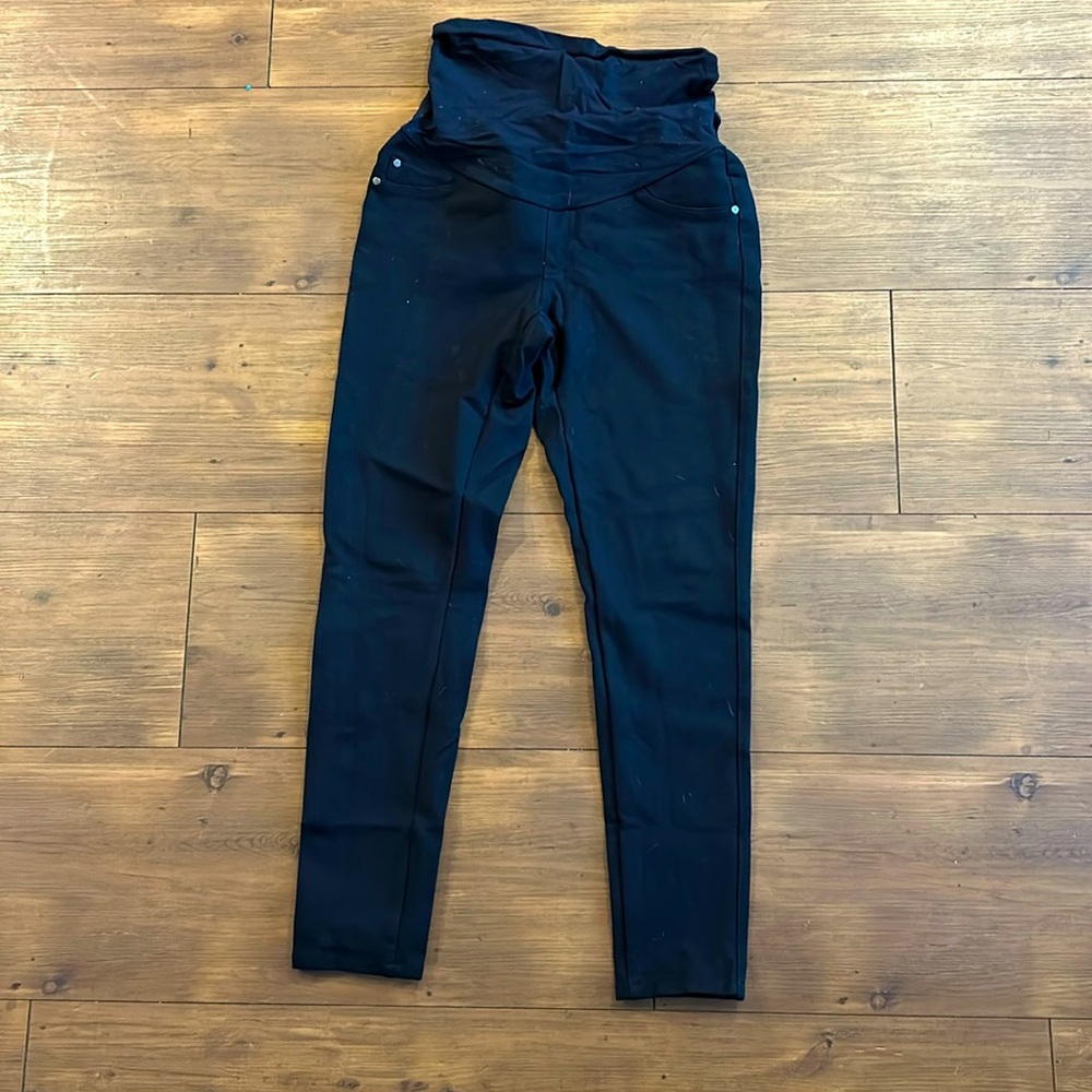 A Pea in the Pod Pregnancy Ponte Pants - black